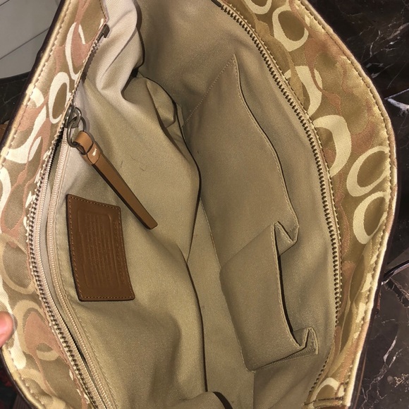 SOLD Authentic Coach Signature Optic Tote - Picture 4 of 8